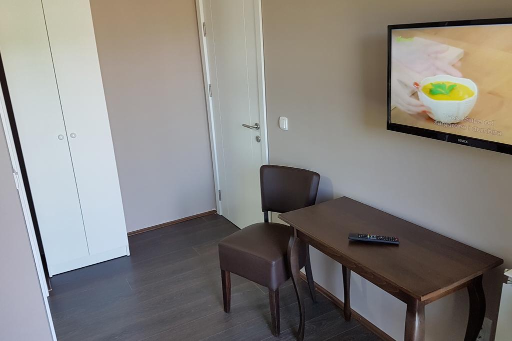 Apartmani Simic Valjevo Exterior photo